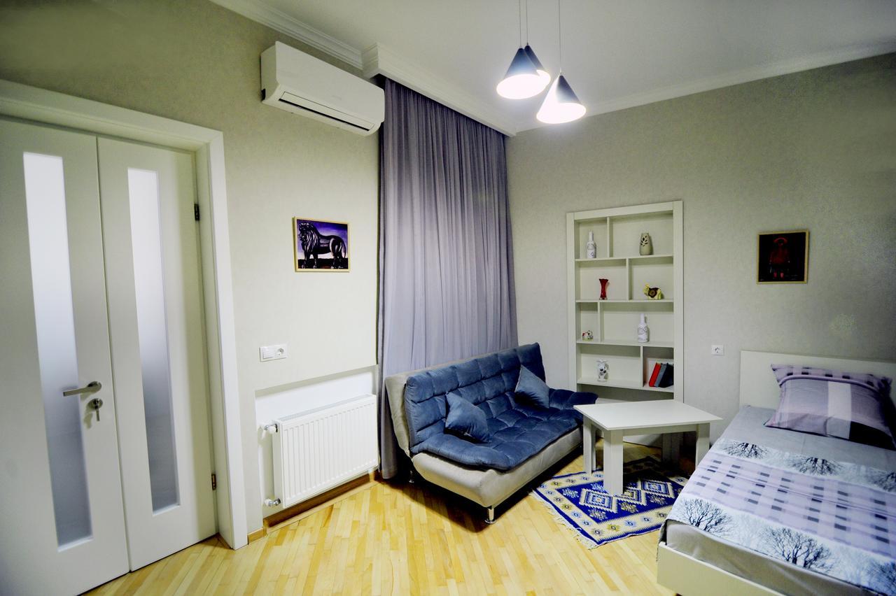 Old Arsena Apartments ティビリシ エクステリア 写真