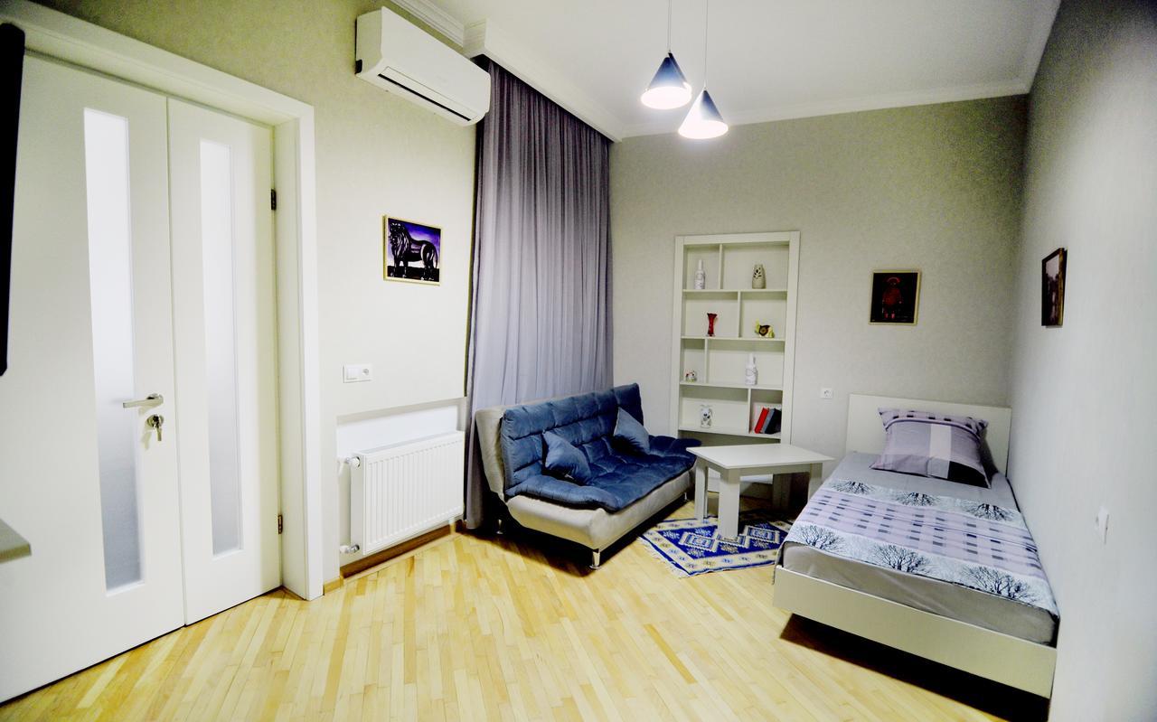Old Arsena Apartments ティビリシ エクステリア 写真